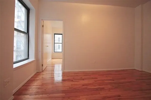 Rented by Citi Habitats | media 22