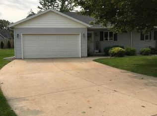 434 Arthur Ct, Kimberly, WI 54136
