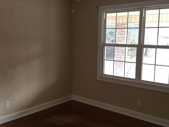 3rd image of 5110 Washington Ave