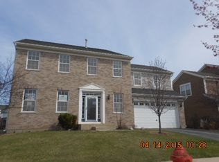 451 Mooresfield St, Elgin, IL 60124