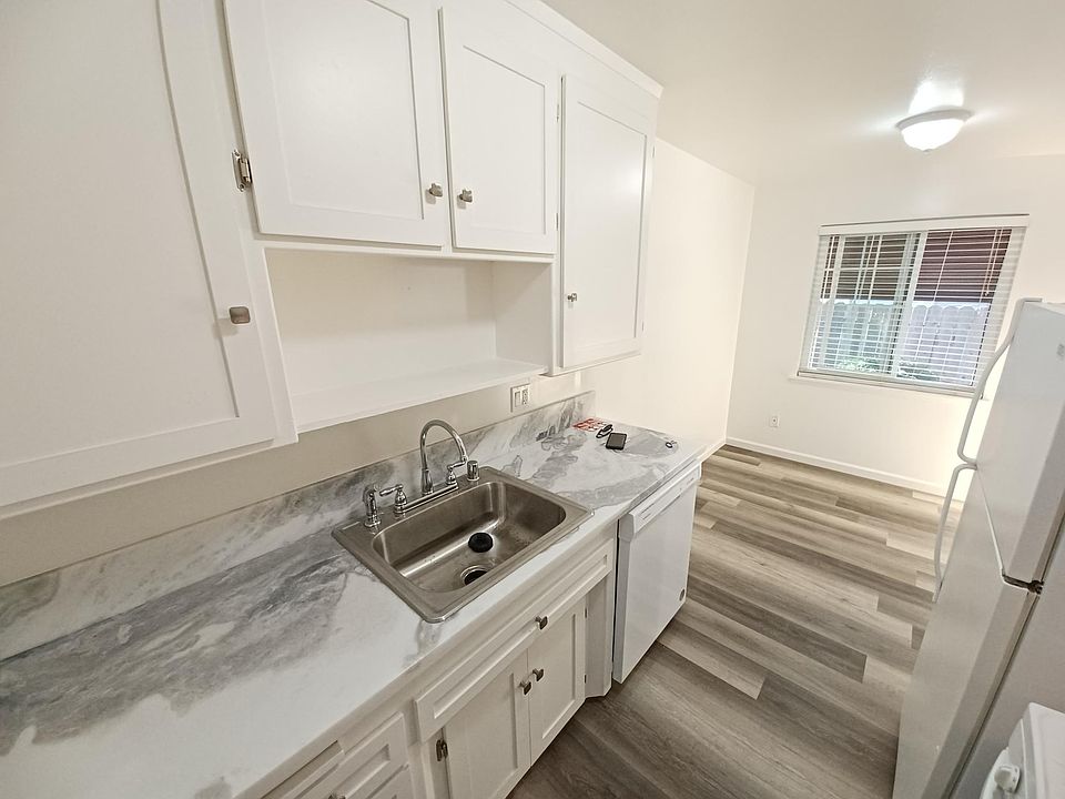 1st image of 2405 F St APT 6