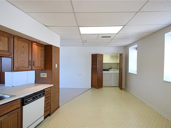 5th image of 1 Park Ave