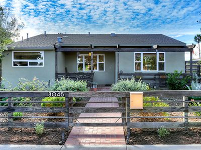 8045 Emerson Ave, Los Angeles, CA, 90045