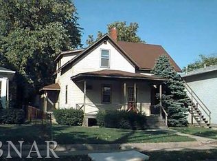 706 Douglas St, Bloomington, IL
