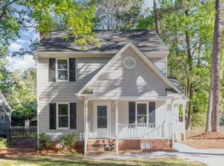 4621 Worthington Ln, Raleigh, NC 27604