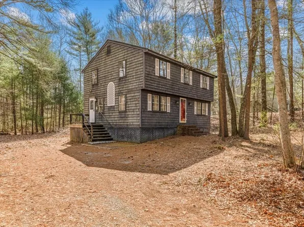 23 Cypress Rd, Pembroke, MA 02359