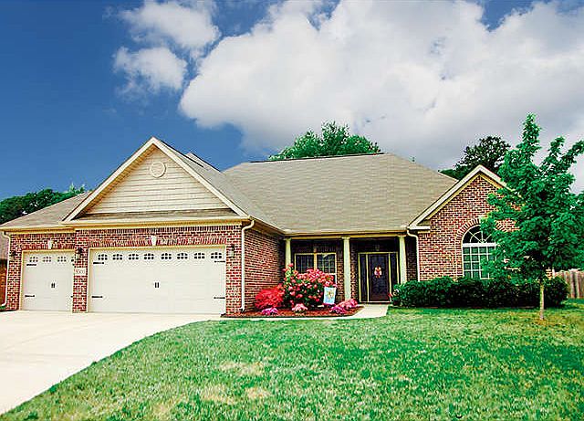 1st image of 8500 Rolling Oaks Dr SE