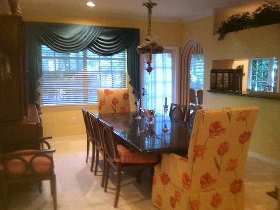 4th image of 6465 Sunset Dr
