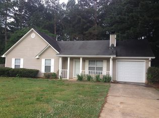 1269 N Hampton Dr, Hampton, GA 30228