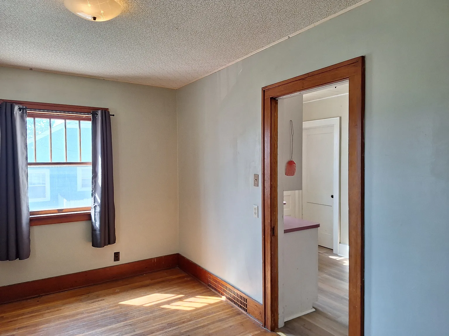 2 bed, 840 sqft, $750 — Photo 4