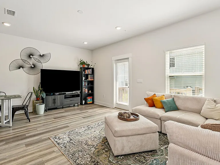 9536 Nature Creek Cir — Photo 9