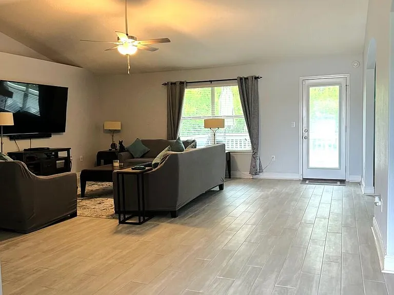2416 Grouper Ct — Photo 4
