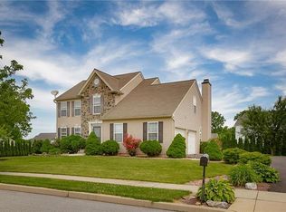 4157 Timberidge Dr, Whitehall, PA 18052