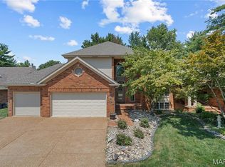 2 Pine Hollow Ct, Edwardsville, IL 62025