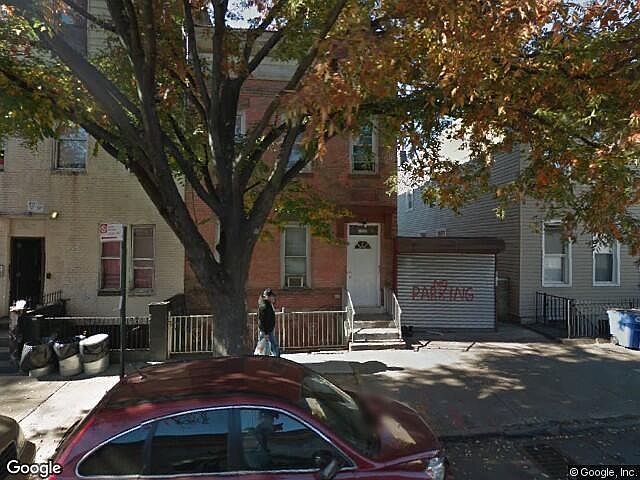 2nd image of 1325 Inwood Ave APT 4