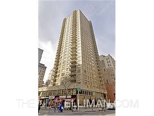 Rented by Douglas Elliman | media 8