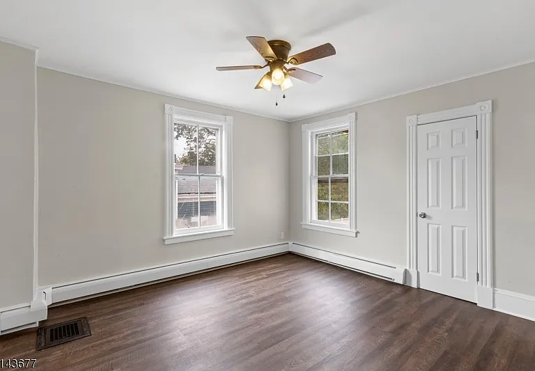 182-184 W Cliff St — Photo 14