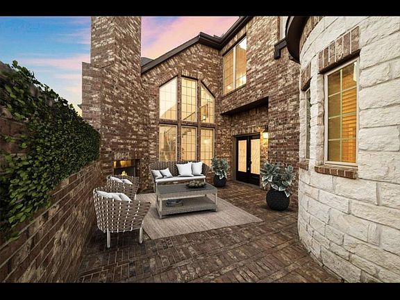 2nd image of 3311 Emerald Valley Dr