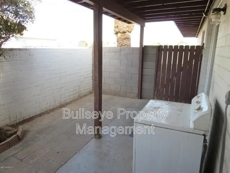 1901 S Farmer Ave #1901 — Photo 35
