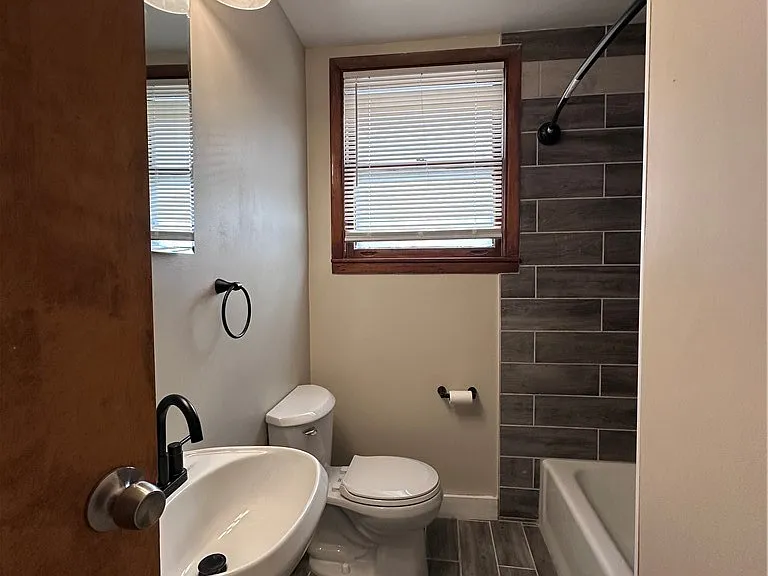 78 Germain St — Photo 9