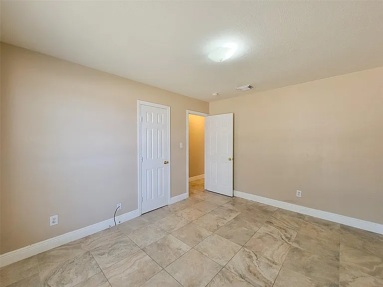 9319 Knockomie Ct — Photo 21