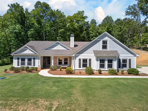 173 W Lake Blvd, Carrollton, GA 30116