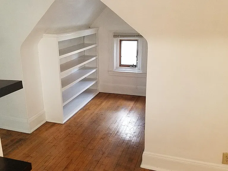 119 W Sycamore St #3 — Photo 8