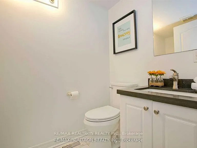 269 Finch Ave E — Photo 24