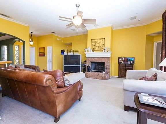 3rd image of 8015 Shoshoni Dr