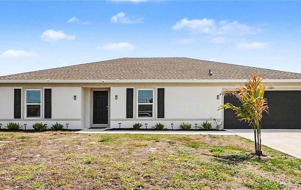 1st image of 1409 NE 4th Pl