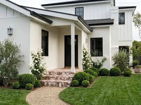 8671 Clifton Way, Beverly Hills, CA 90211