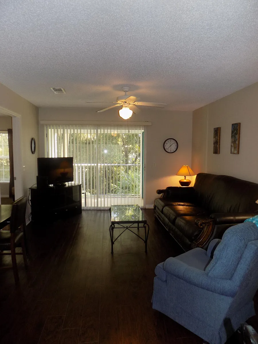 Building Photo - 4276 Calinda Ln #126