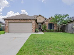 29569 Tiger Dr, Denham Springs, LA 70726