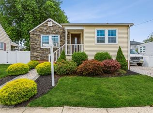 709 Raritan Ave, Perth Amboy, NJ 08861