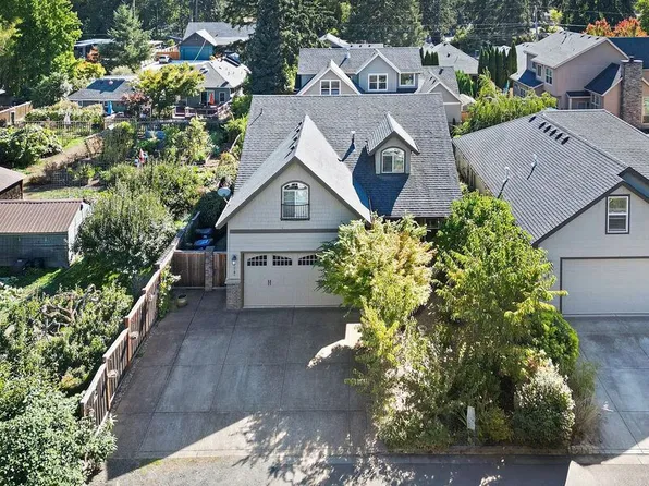1633 Chasa St, Eugene, OR 97401