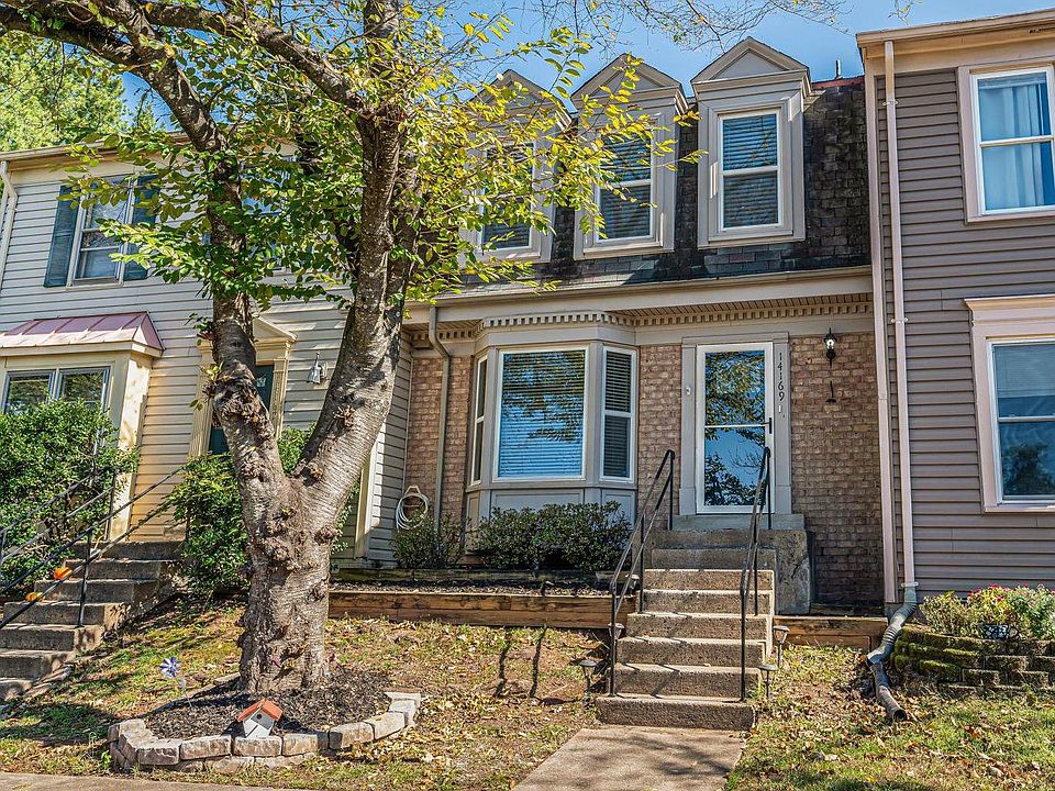 1st image of 14169 Royal Oak Ln