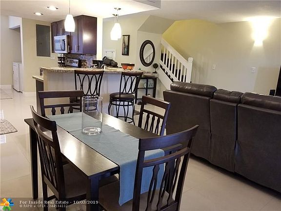 3rd image of 44 Toledo Ct #2-31