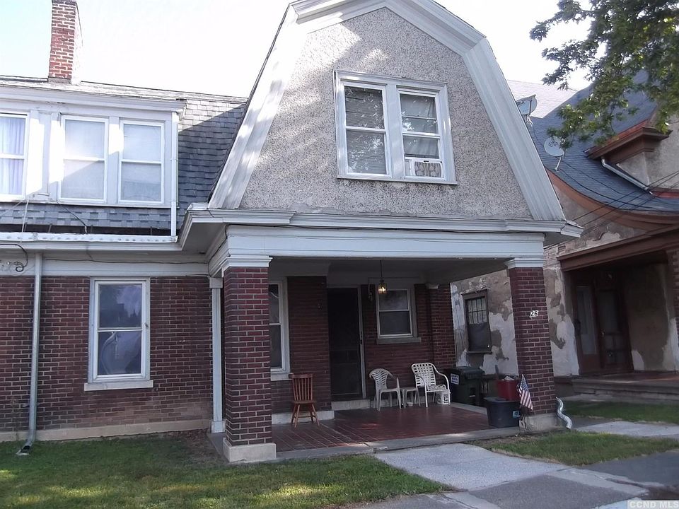 1st image of 26 Parkwood Blvd