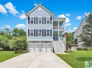 121 Kingbird Ct, Savannah, GA 31410