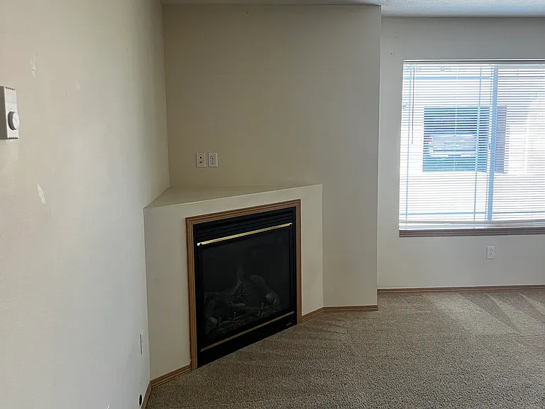 8914 N Pamela St #A — Photo 10