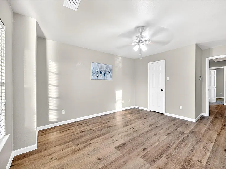 11526 Socorro Ln — Photo 22