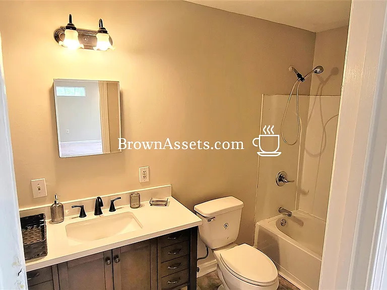 2722 B M Montgomery St — Photo 14