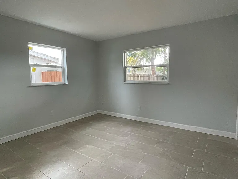 482 Oakwood Dr — Photo 23