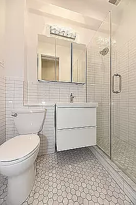 Rented by Buchbinder & Warren | media 9