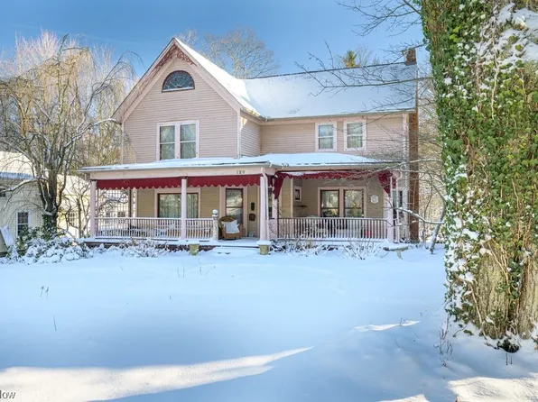 120 North St, Chardon, OH 44024