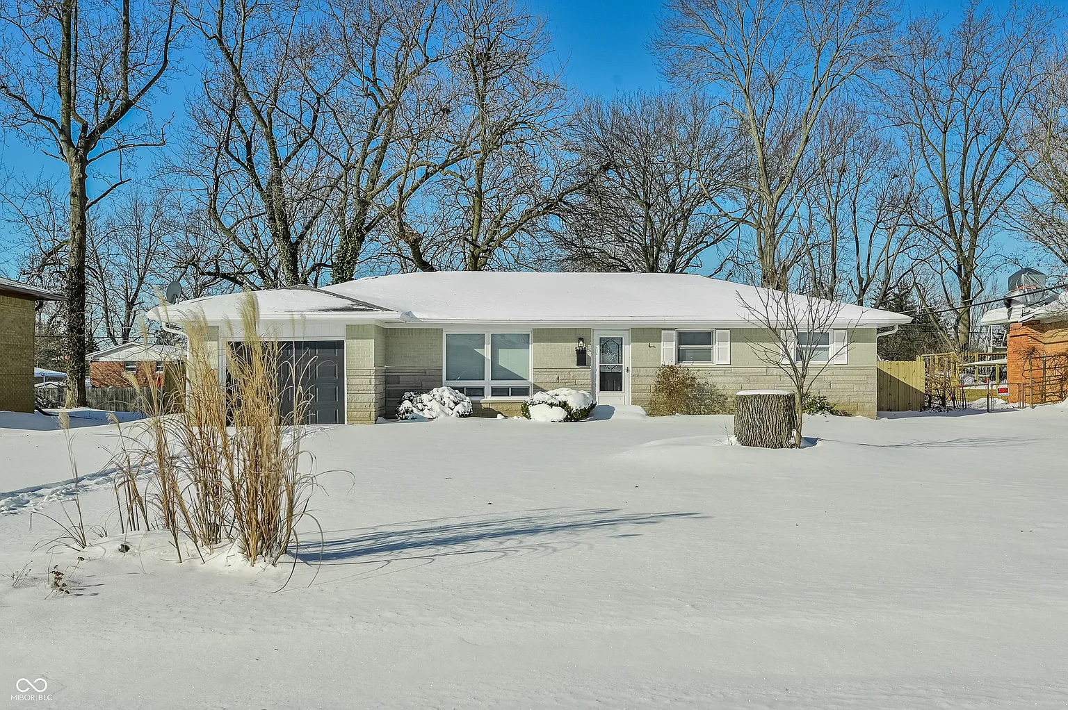 5330 Mark Ln photo 1