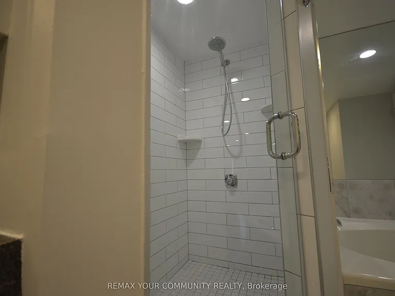 33 University Ave #1504 — Photo 12