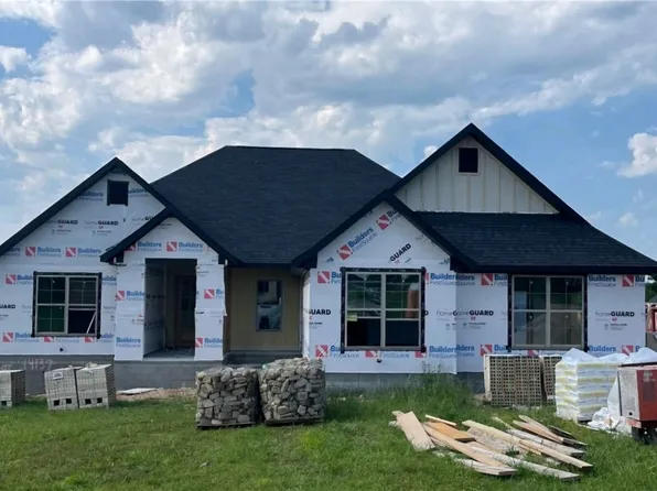 14137 Cayenne Cir, Gentry, AR 72761