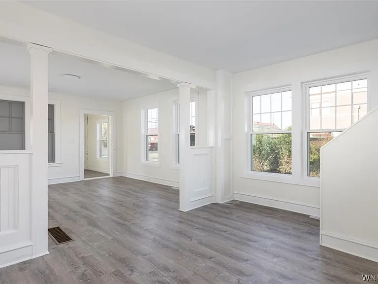 28L Olean St — Photo 4