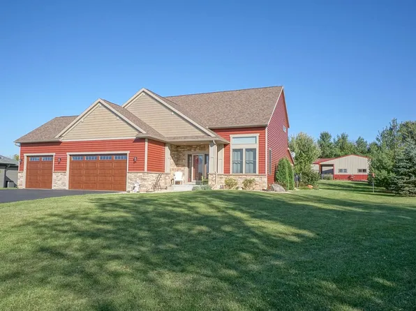 N3976 Prairie Ridge LANE, Helenville, WI 53137